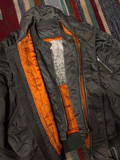 Bomber military avitor tg.46/48