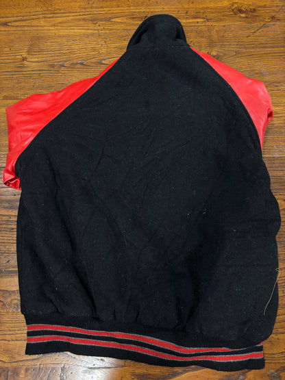 Taille universitaire 44/46 cod131