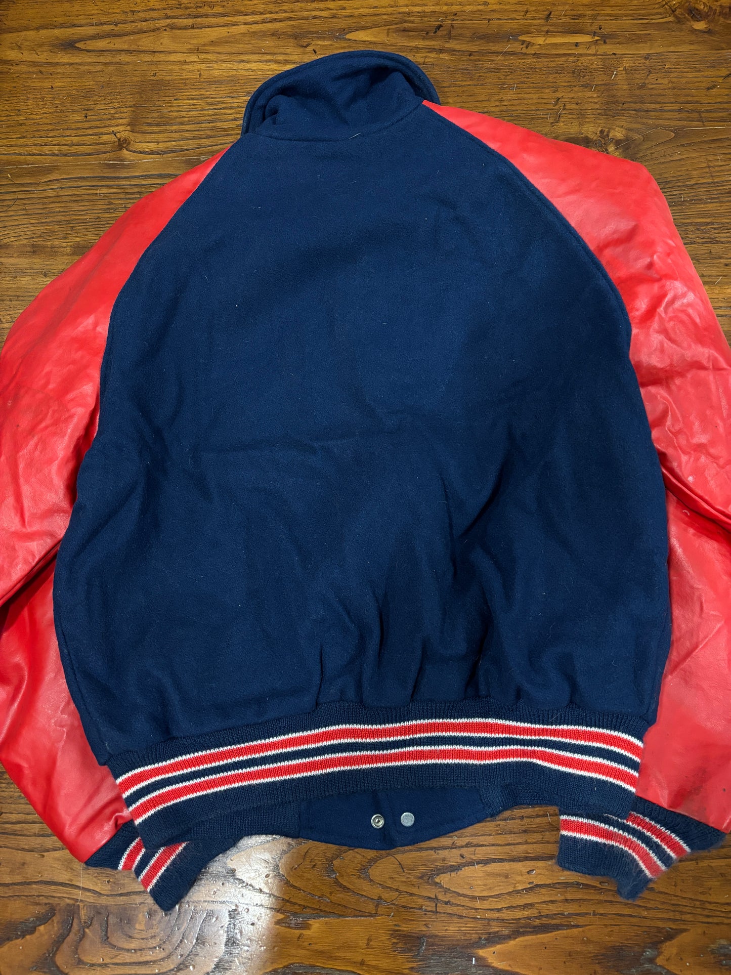 Taille de l'équipe universitaire 48/50, code 134