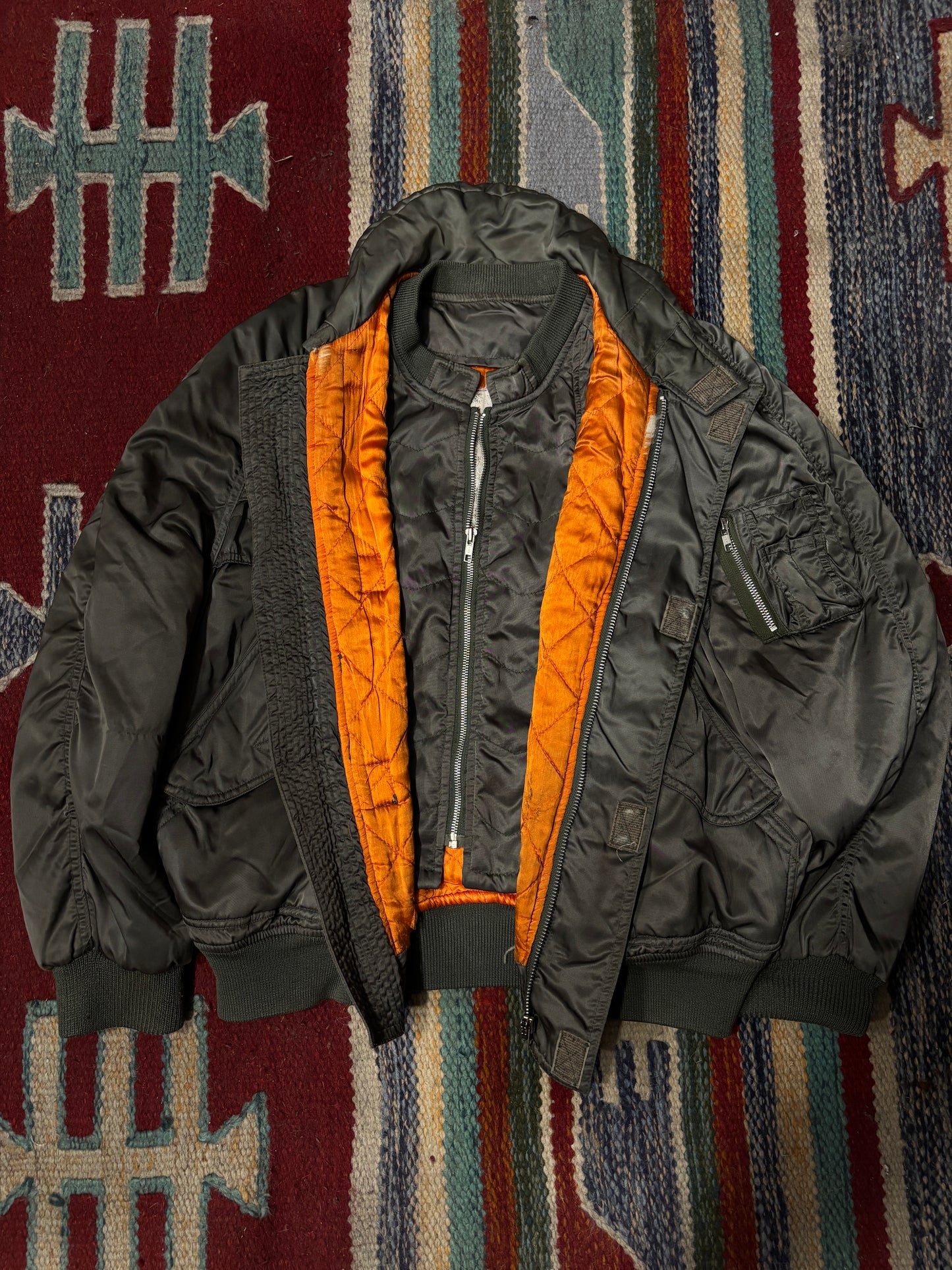 Bomber military avitor tg.46/48