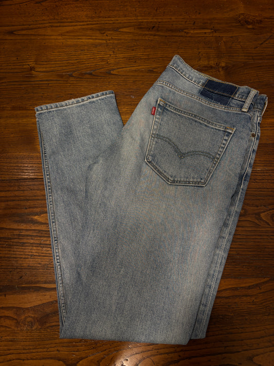 Levis tg.48/50