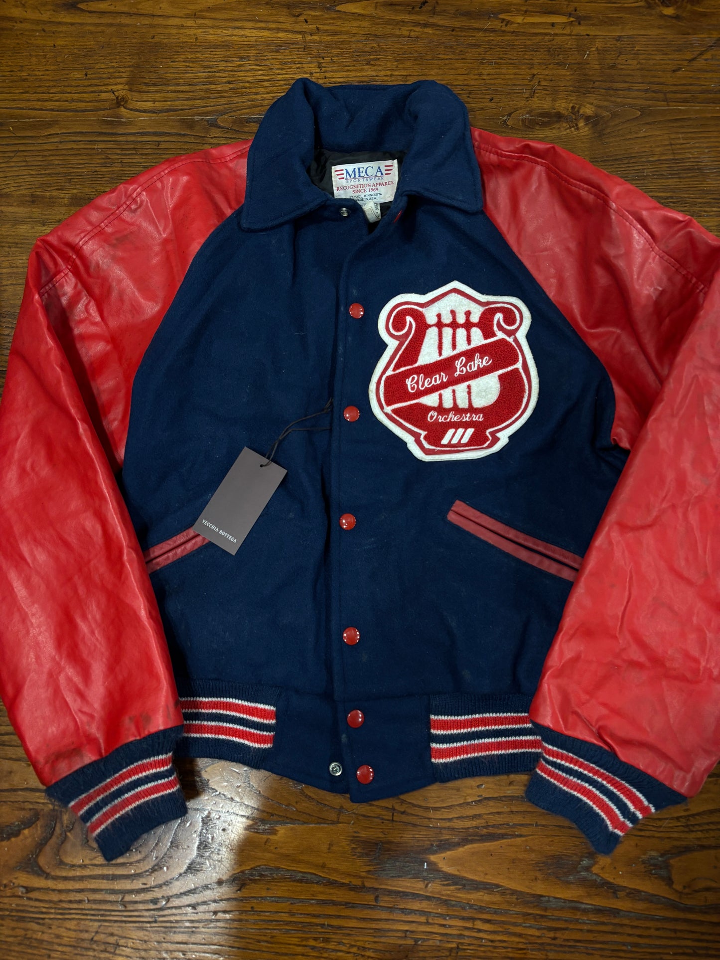 Taille de l'équipe universitaire 48/50, code 134