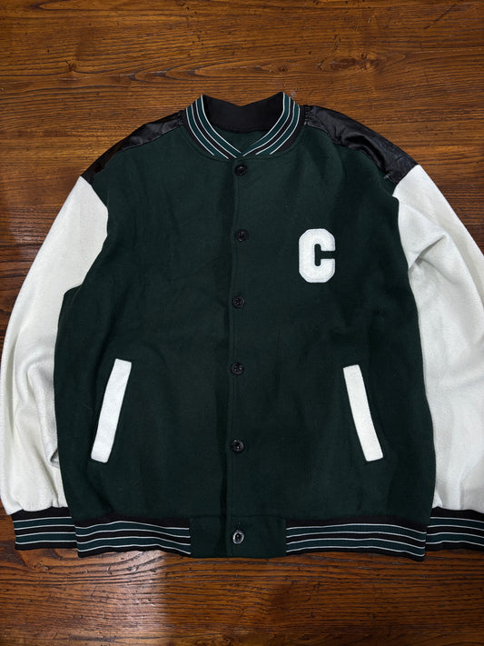 Taille universitaire 46/48 cod107