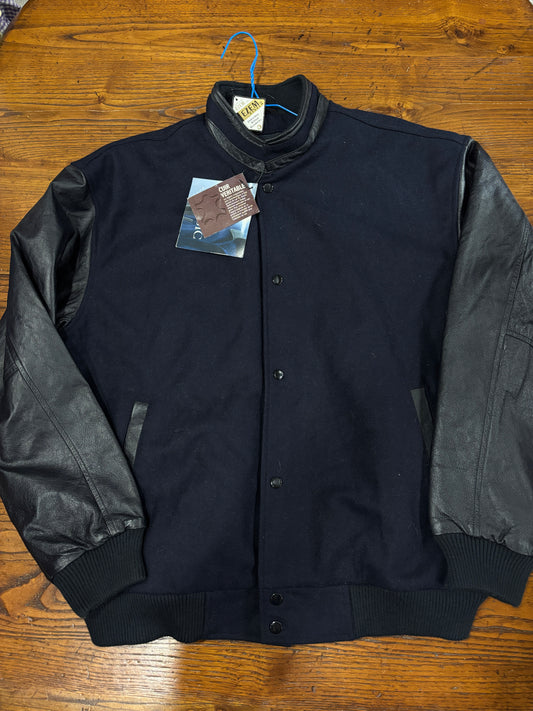 Taille universitaire 52/54 cod113