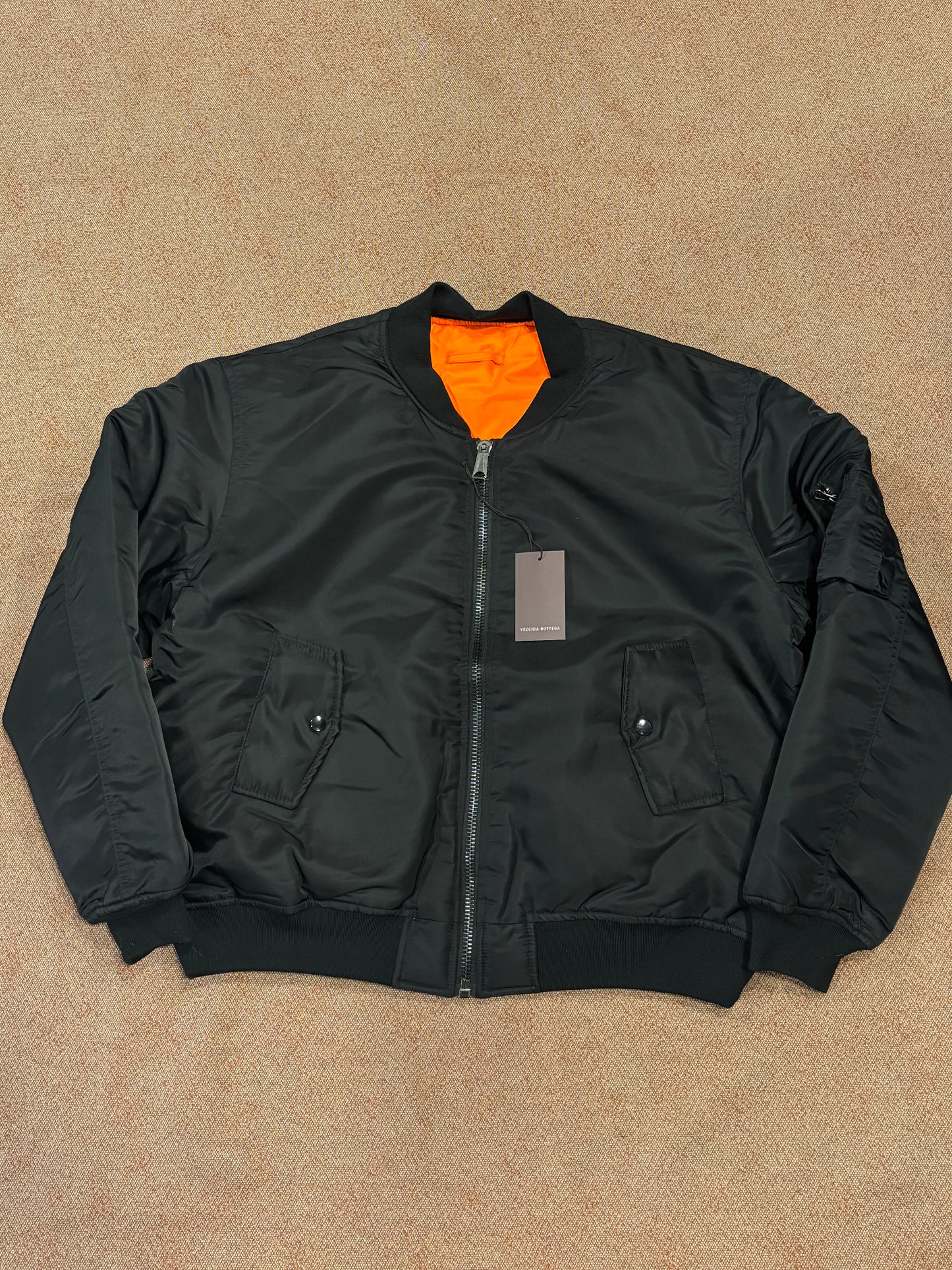 Modèle de bombardier MA-1 Aviator crop