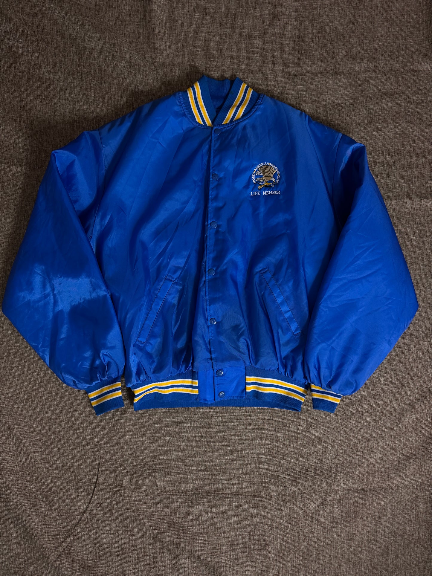 College varsity Tg. 48/50